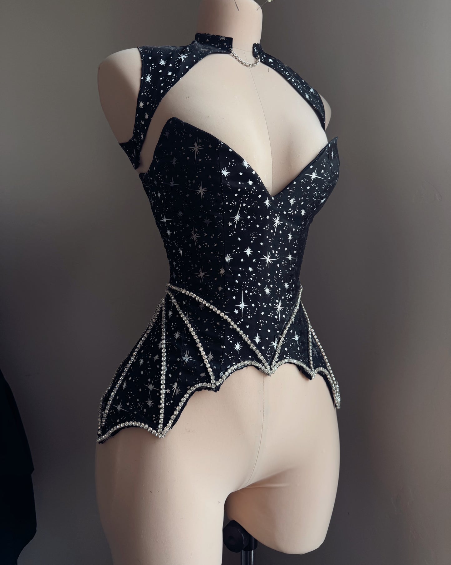 The Dragonborn Corset PDF Sewing Pattern